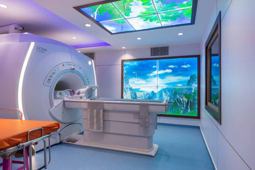 MRI Scanning Machine